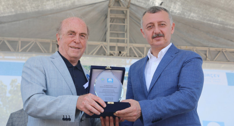 Büyükşehir'e Mavi Bayrak “En İyi Çevre Eğitim Etkinlikleri” ödülü