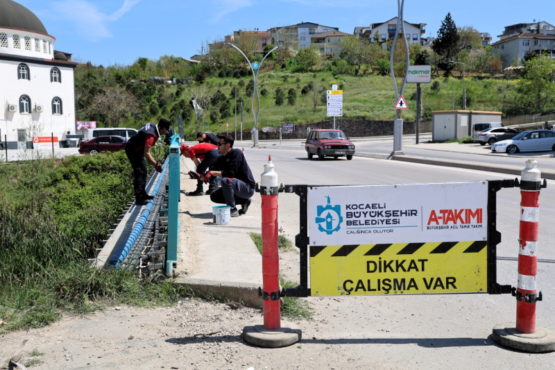 Kocaeli Büyükşehir Belediyesi korkuluk çalışması