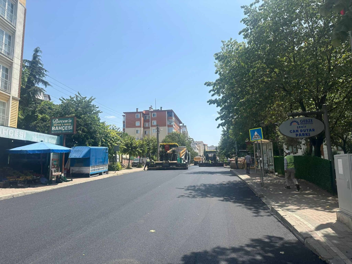 Gebze Köşklü Çeşme’de 7 sokağa asfalt