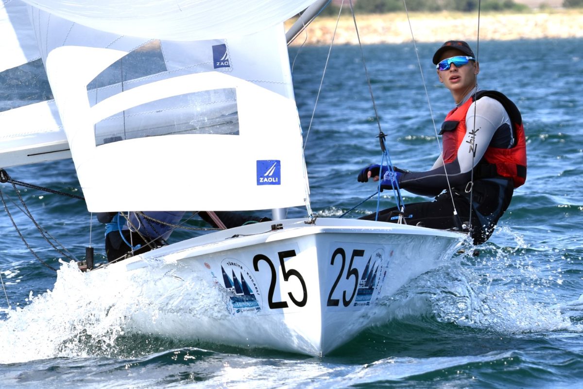 Darıca Balyanoz Koyu’nda yelkenler fora