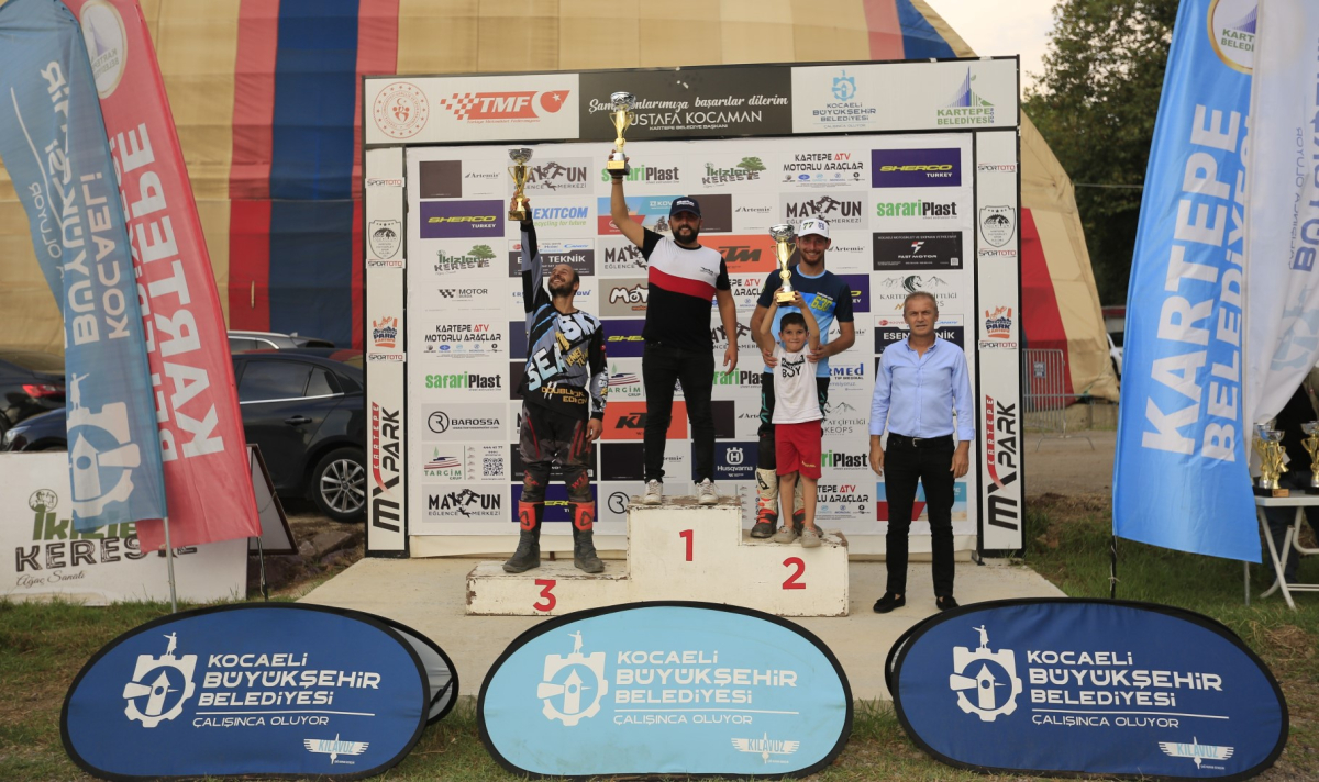 Süper Enduro Şampiyonası nefes kesti