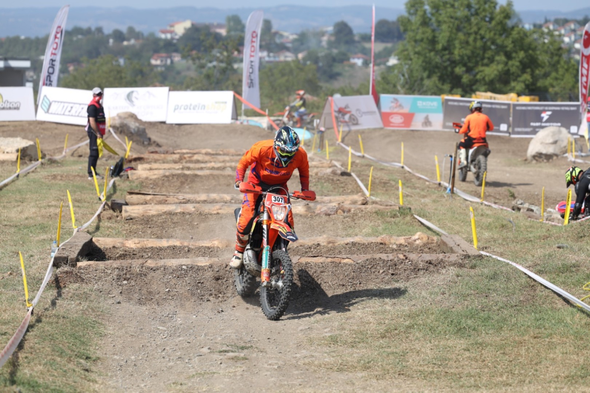 Süper Enduro Şampiyonası nefes kesti