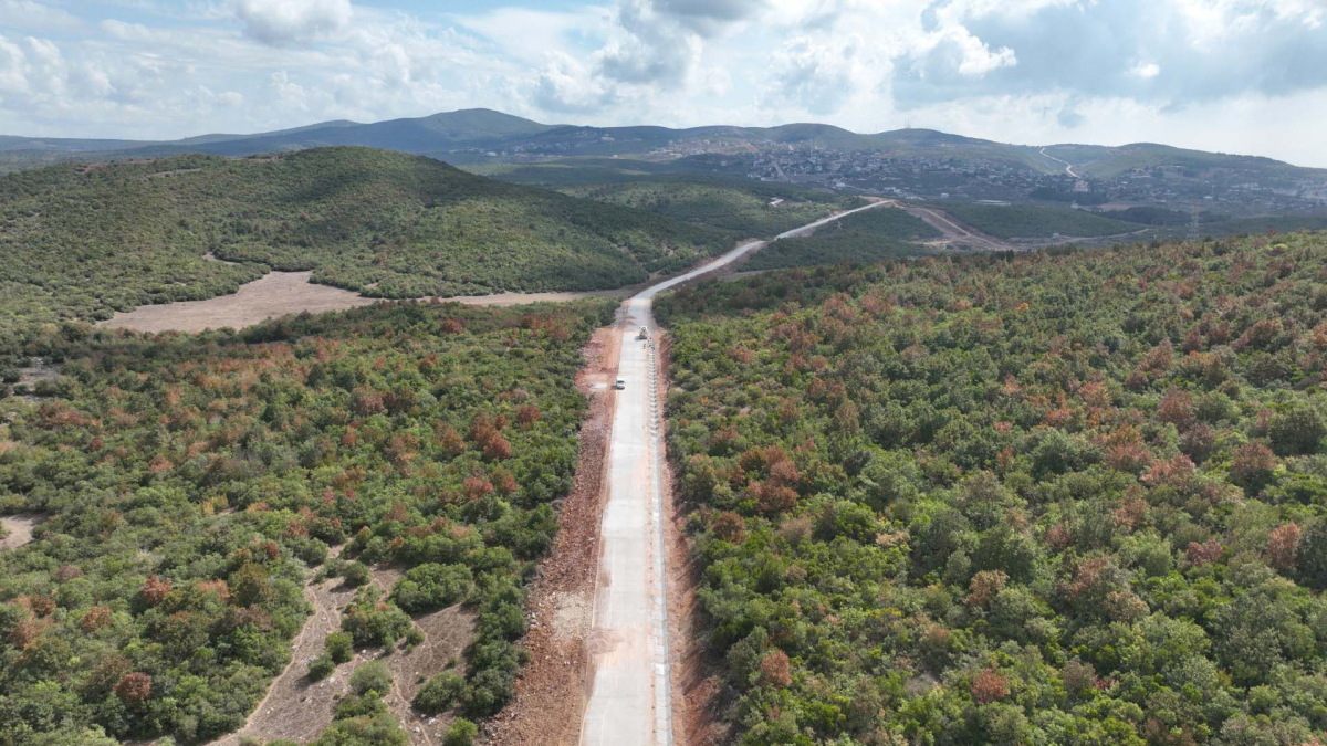 Yukarı Hereke-Çerkeşli yolunda sıra asfalt seriminde