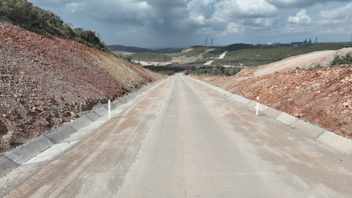 Yukarı Hereke-Çerkeşli yolunda sıra asfalt seriminde