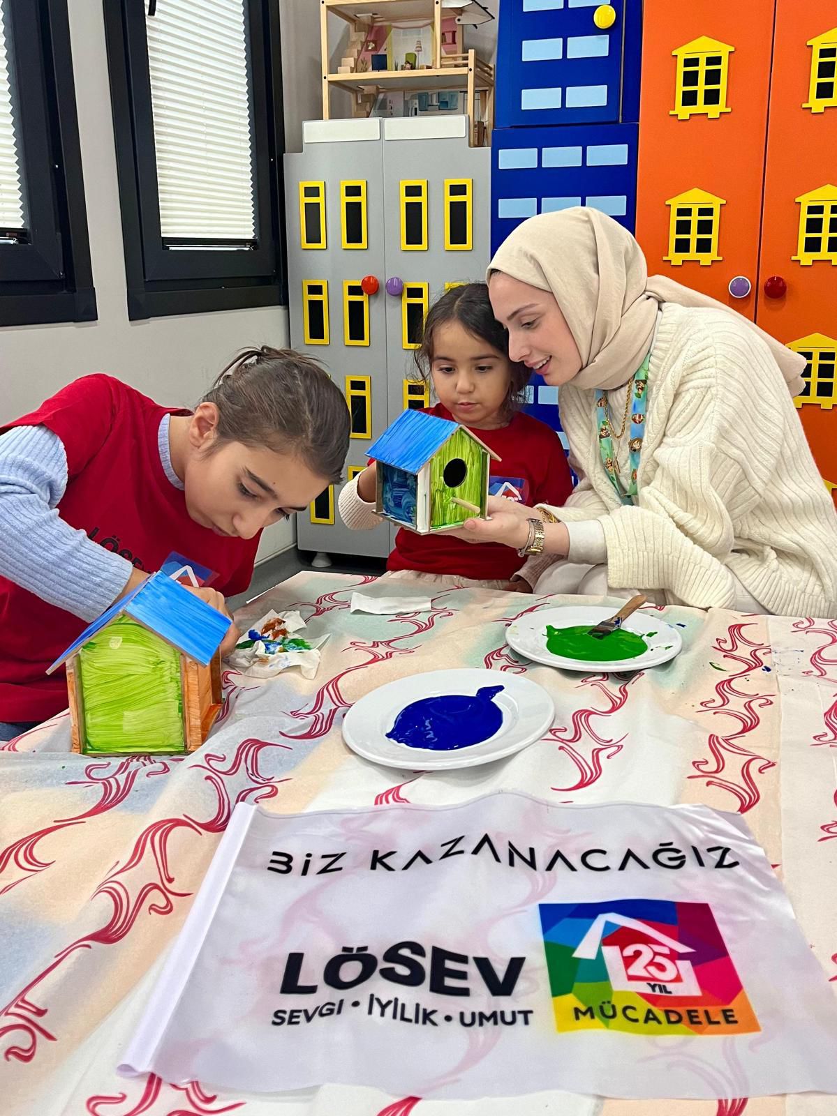 LÖSEV’in çocukları Lokomotif Köy’de moral buldu