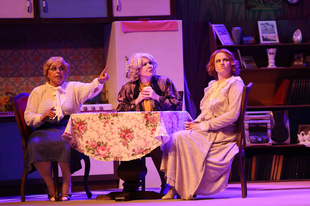 Şehir Tiyatroları, Üç Jokerli Konken’in prömiyerini yaptı