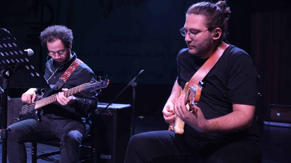 Büyükşehir öğretmenlerini unutmadı