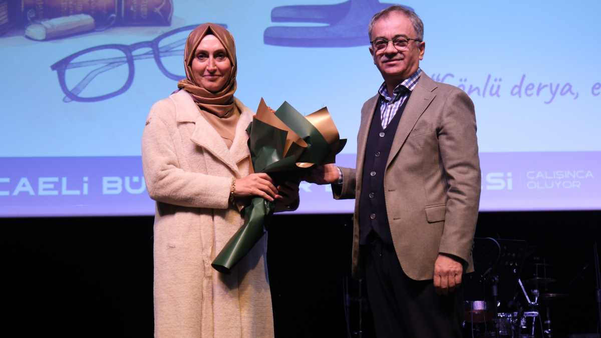 Büyükşehir öğretmenlerini unutmadı