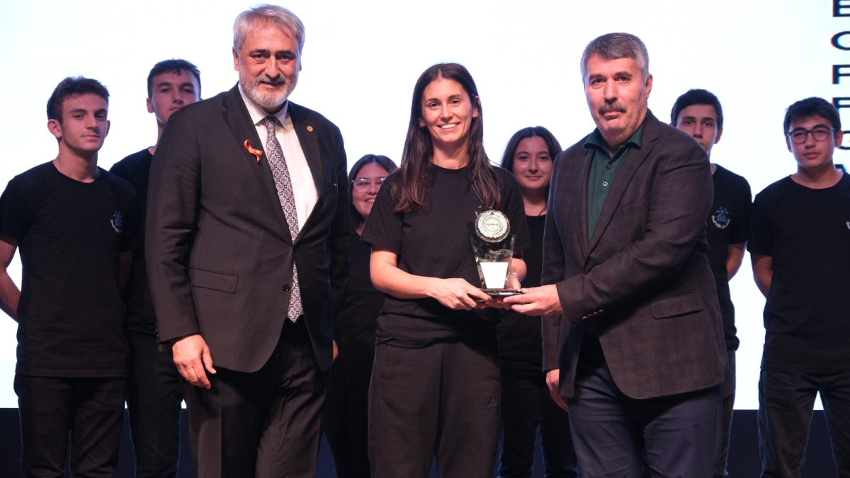 Amatörün yanında daima Büyükşehir var