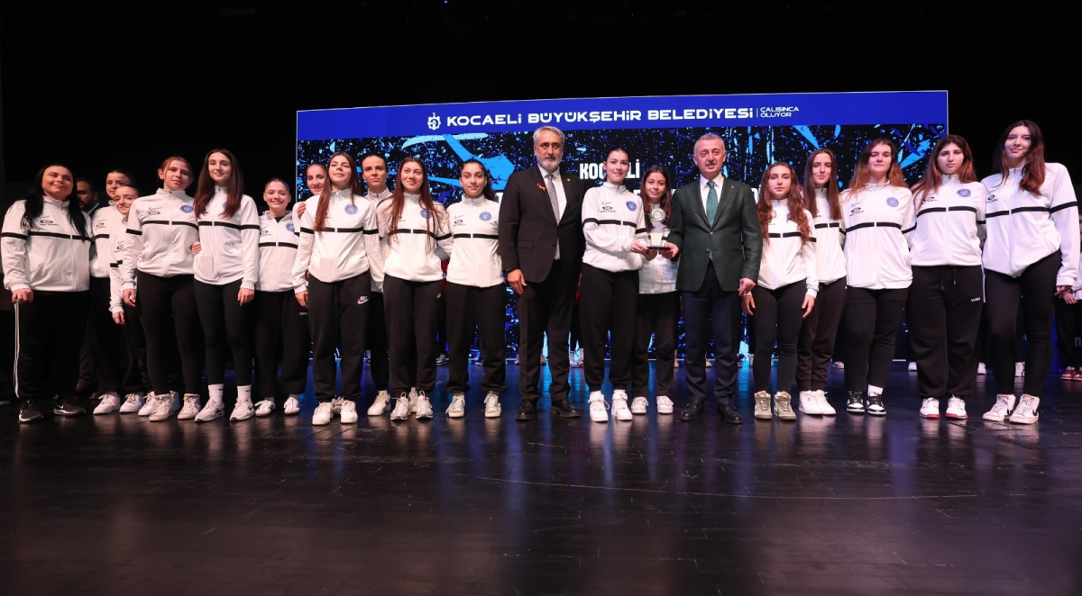 Amatörün yanında daima Büyükşehir var