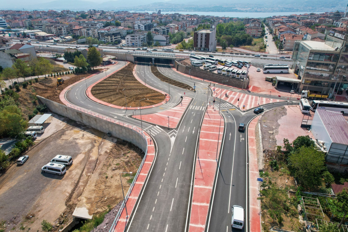 Kaşkaldere Kavşağı’na her yönüyle tam not