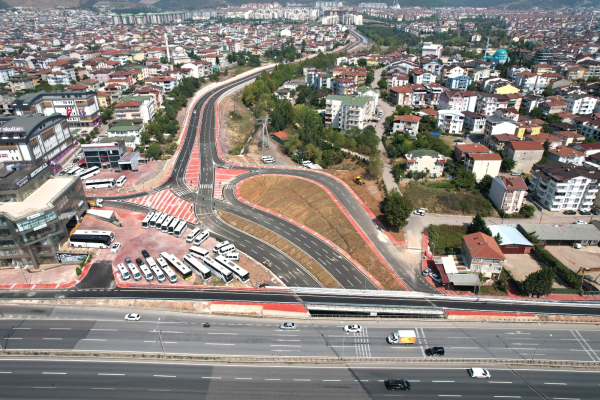 Kaşkaldere Kavşağı’na her yönüyle tam not