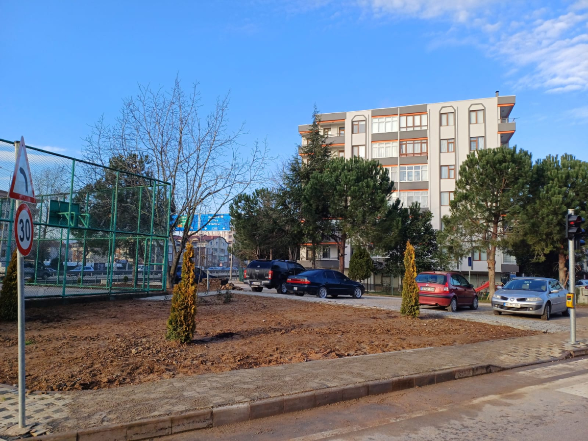 Kuruçeşme’de otopark alanı yenilendi