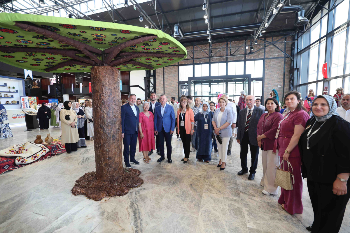 Büyükakın: KO-MEK, Kocaeli’nin en büyük iyilik organizasyonudur