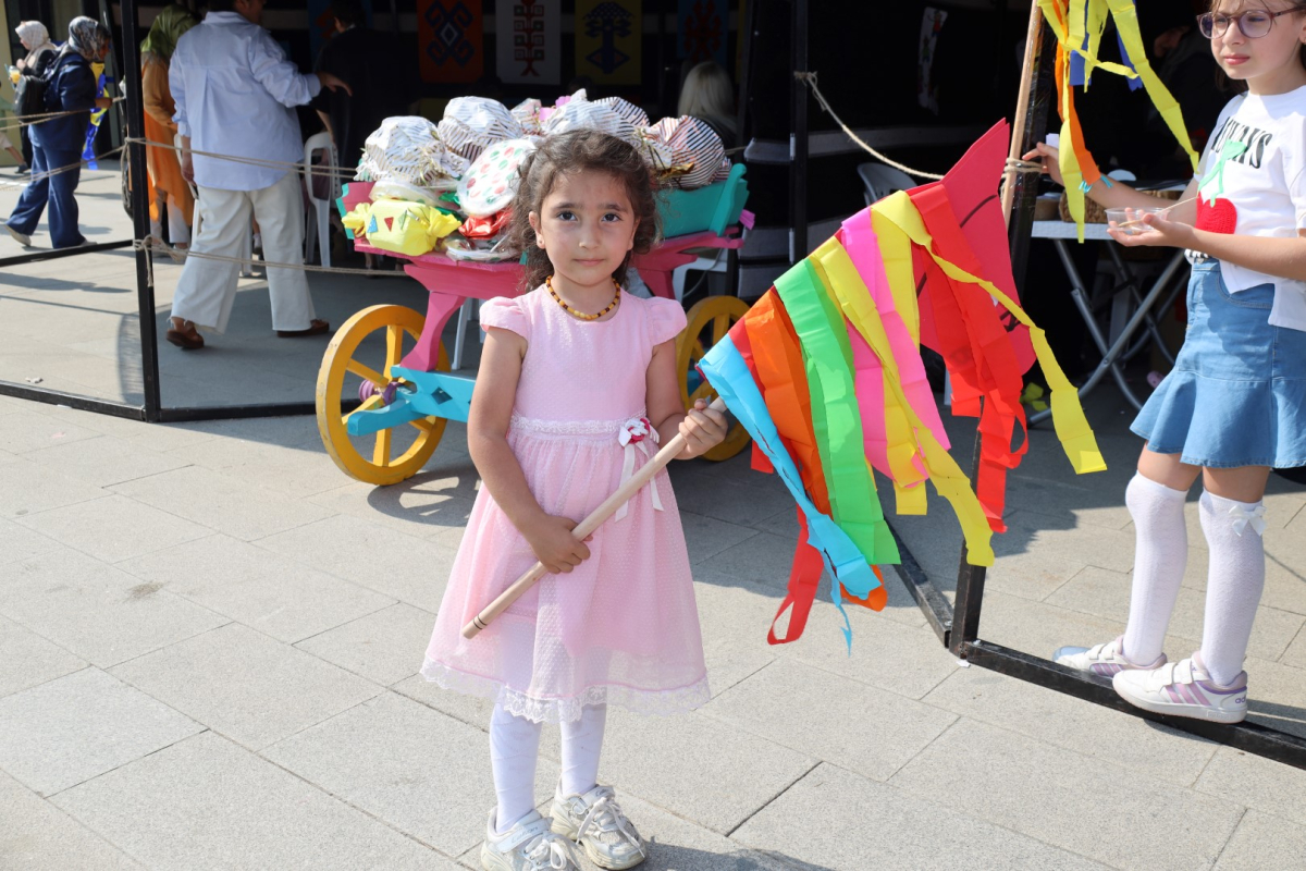 Oyun, atölye ve neşe bir arada