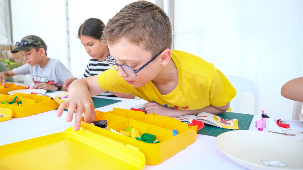 Çocukların neşesi Milli İrade Meydanı’nı sardı