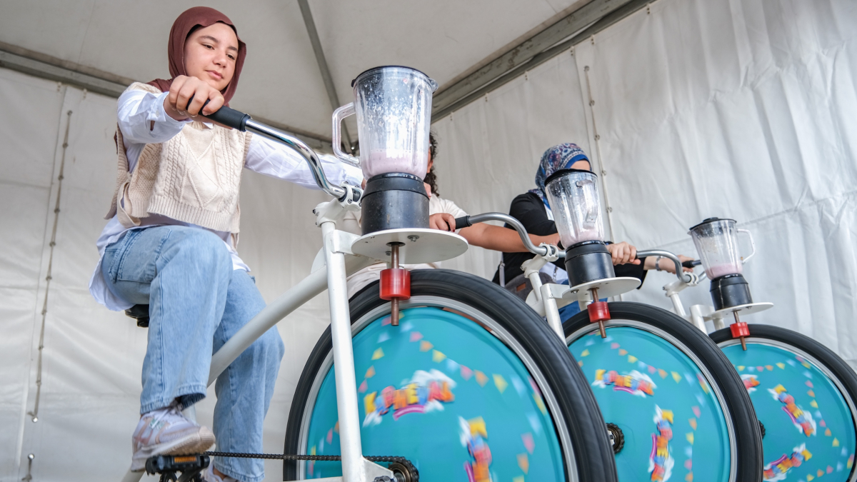 Çocukların neşesi Milli İrade Meydanı’nı sardı