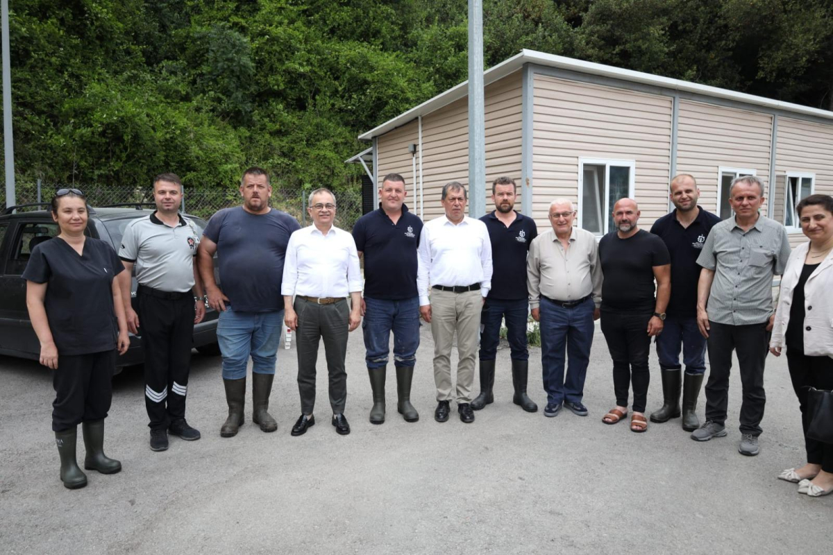 Karamürsel’de otogar, mezbaha, futbol sahası, salon ve sokak yapımına yerinde inceleme