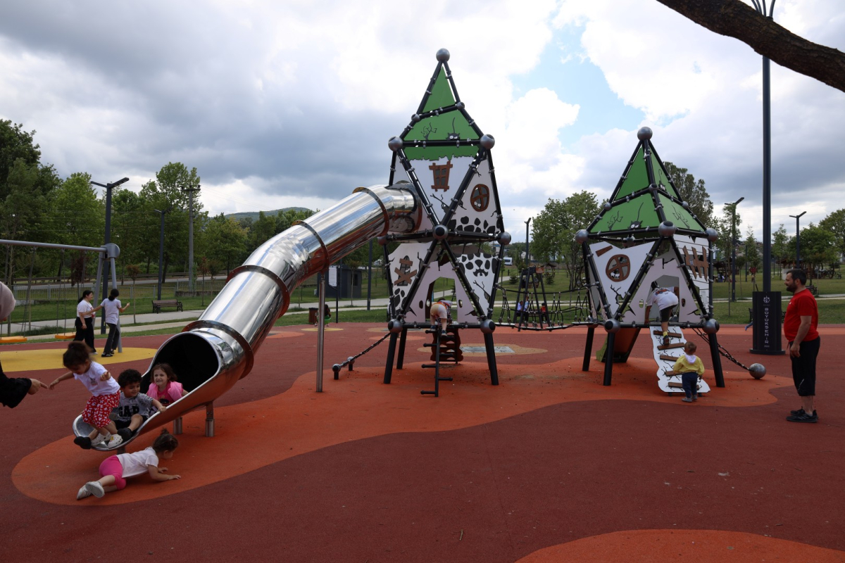 Her adımda huzur, her köşede dostluk