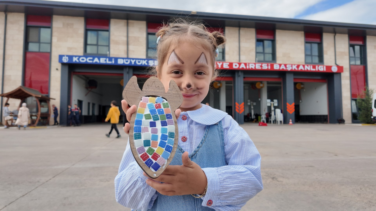 Lokomotifin miniklerinden itfaiye ziyareti