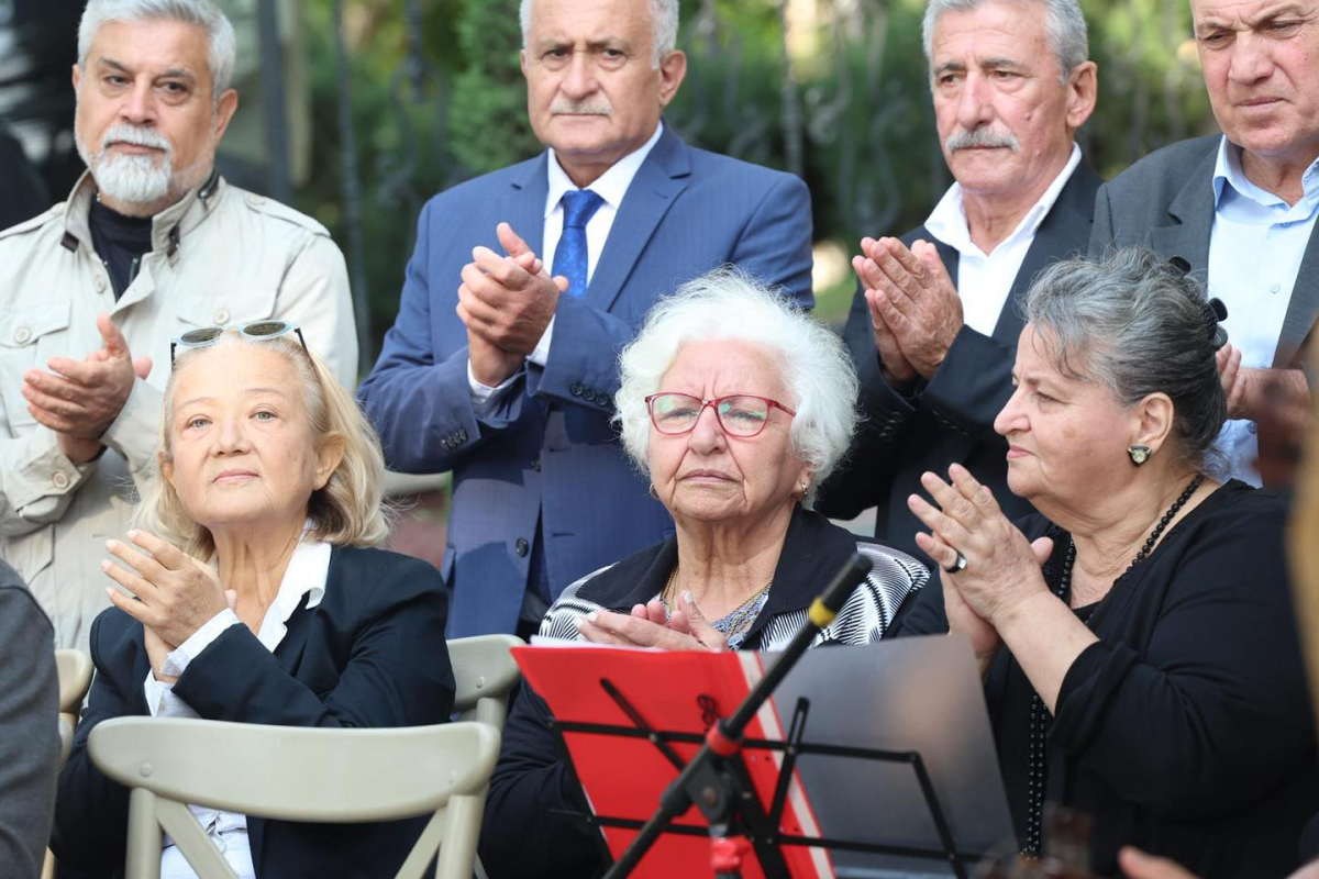 Saygınlar Kulübü’ne Büyükakın sürprizi