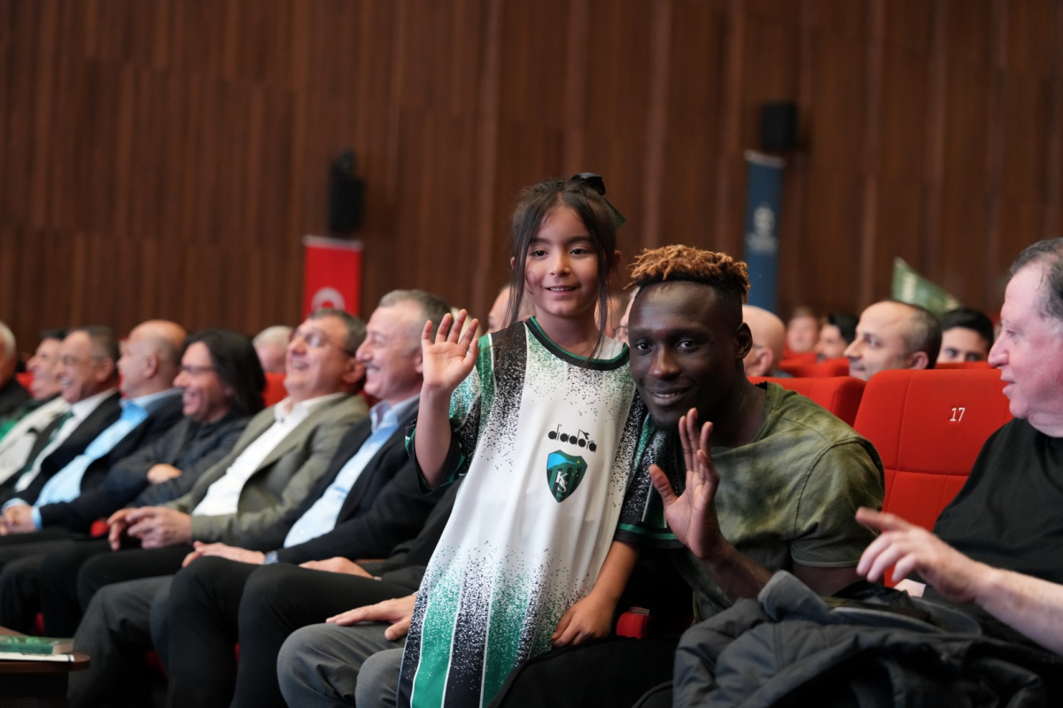 Kocaelispor’un efsaneleri anıları tazeledi