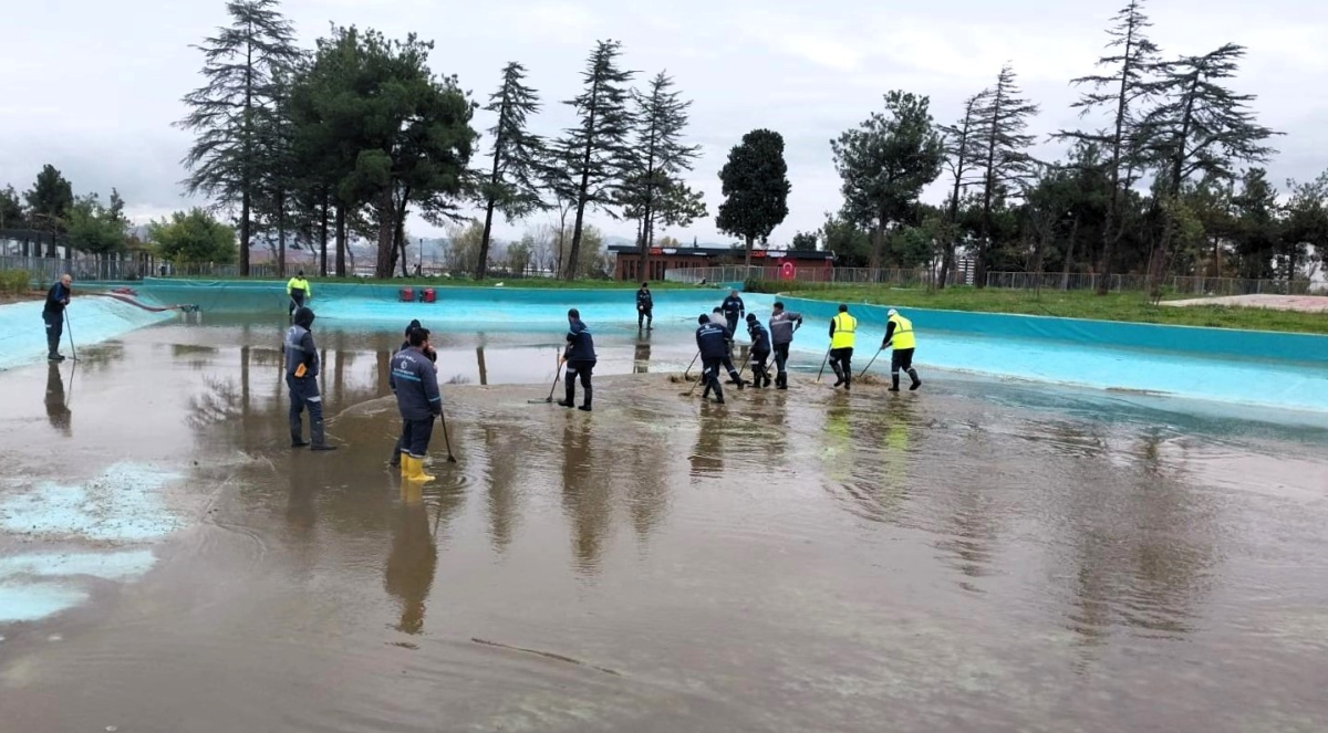 Gebze Millet Bahçesi’nde hızlı ve etkin çalışma