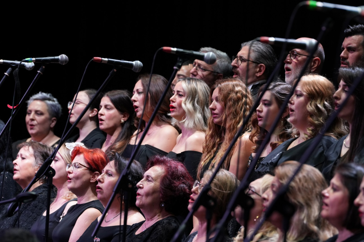 Büyükşehir, en güzel şarkılarla 2025’i uğurladı