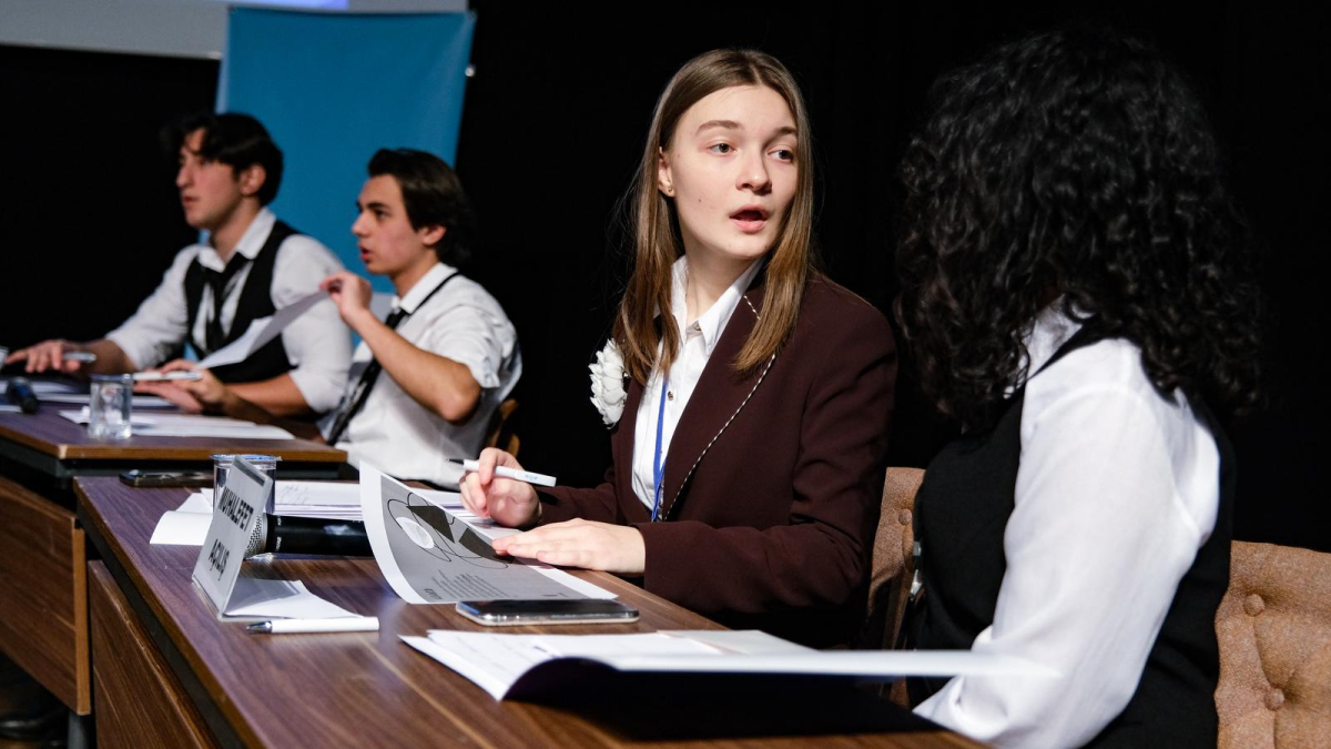 Genç münazırlar, “Bi’ Diyeceğim Var” dedi