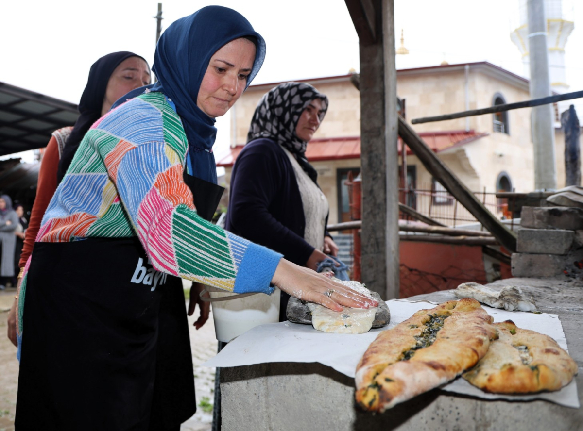 Eseler Köyü’nde Kaz Bayramı öncesi imece bereketi 