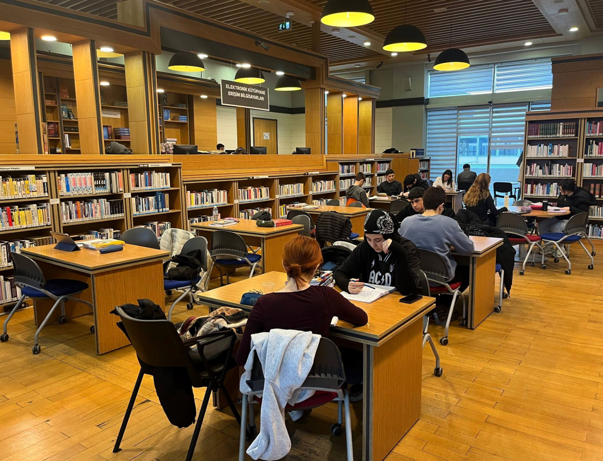 Kütüphaneler yarıyıl tatilinde cıvıl cıvıl