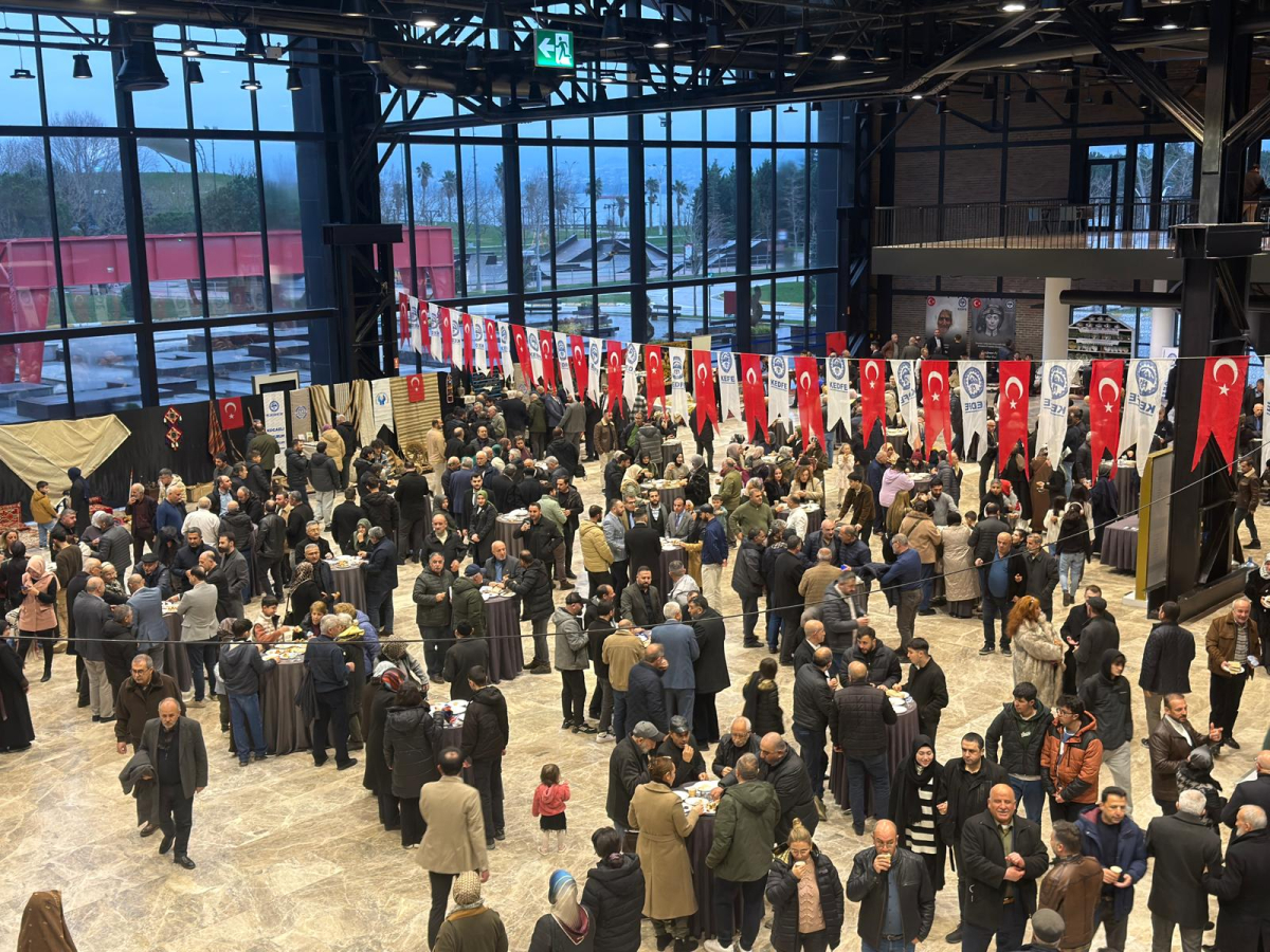 Büyükakın, Aşık Sümmani'yi anma programına katıldı