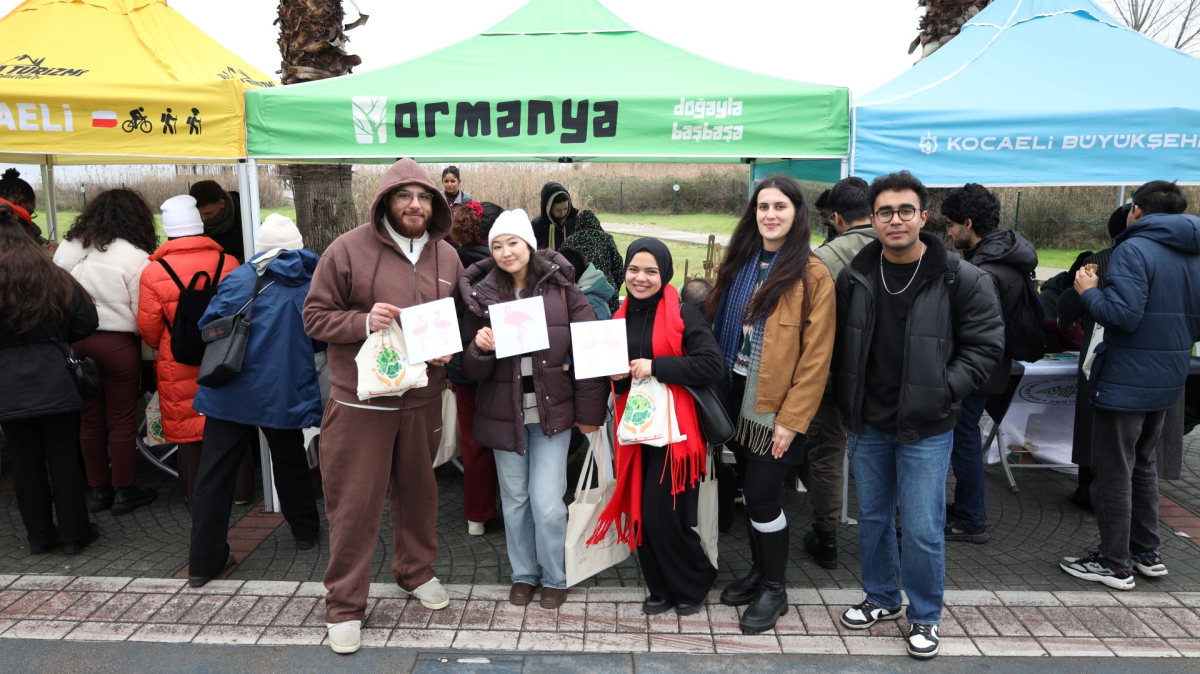 Doğanın en zarif misafirleri hayran bıraktı