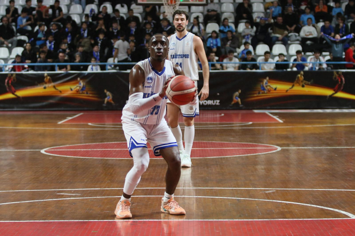 Kağıtspor’dan başarılarla dolu bir hafta