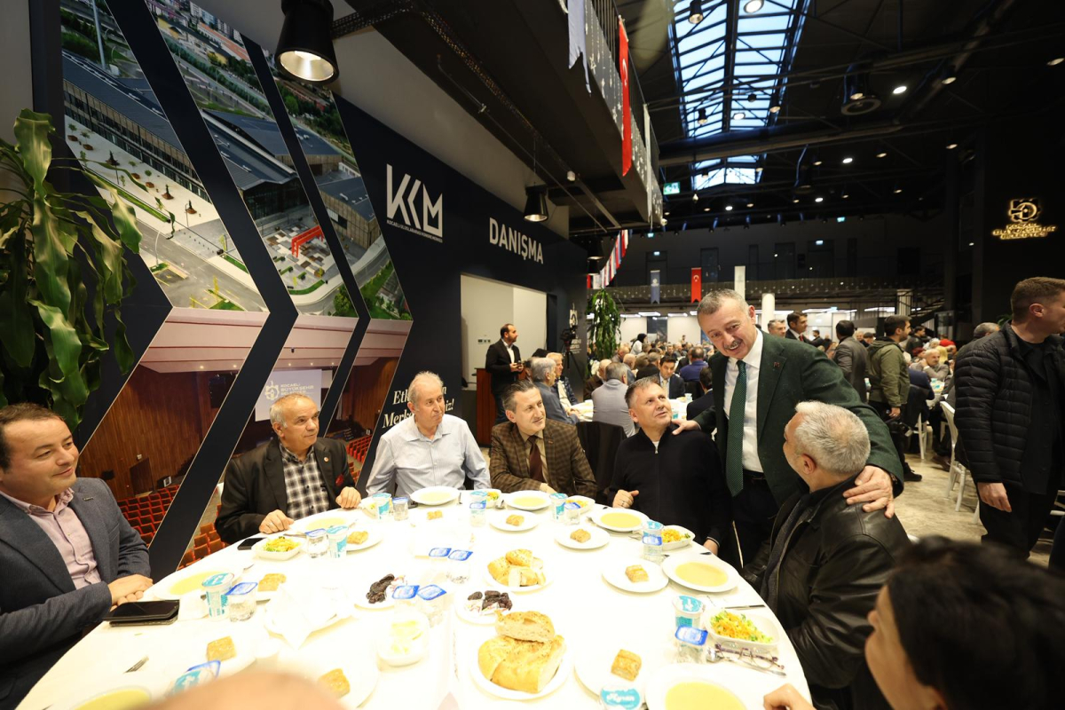 820 STK’dan başkan,  yönetim ve üyeler katıldı