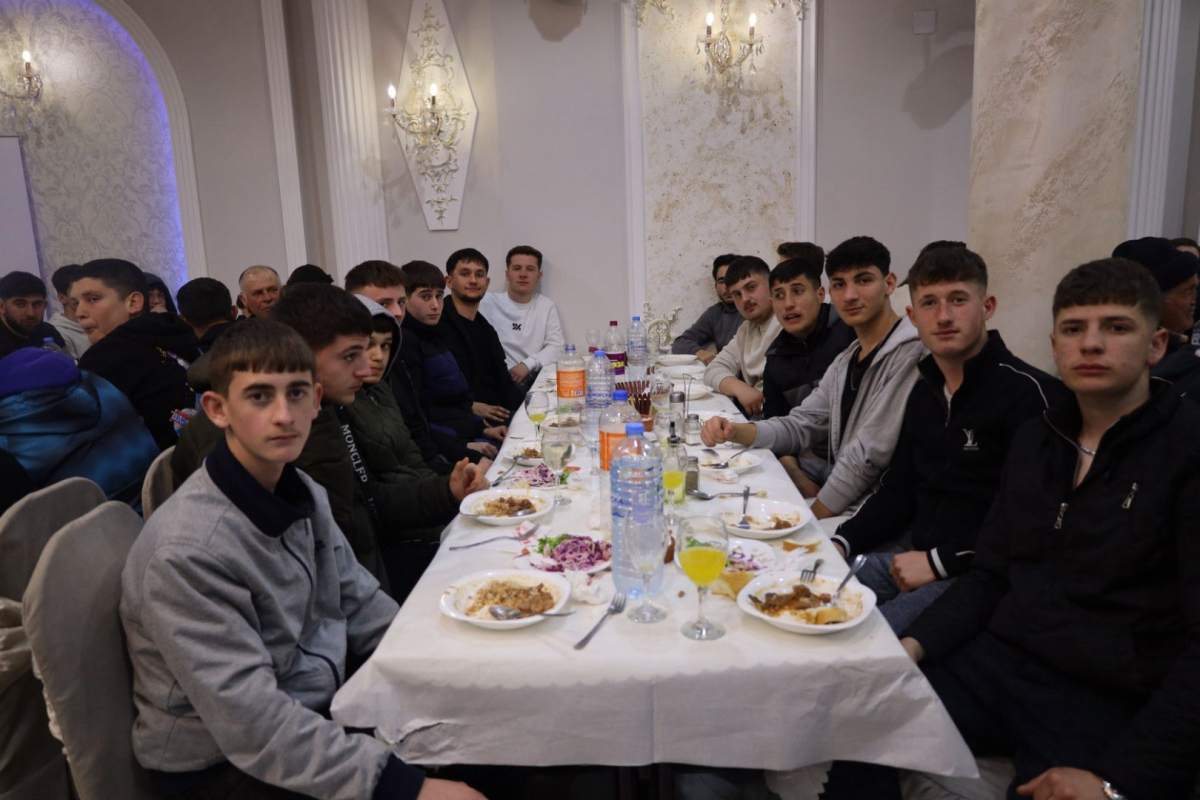 Gönül sofrası Makedonya Zhupa’da kuruldu