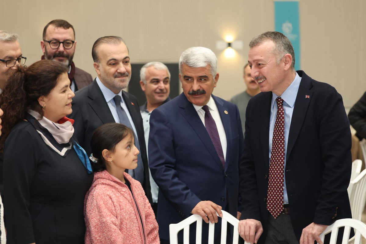 Başkan Büyükakın’dan sağlıkçılara teşekkür 