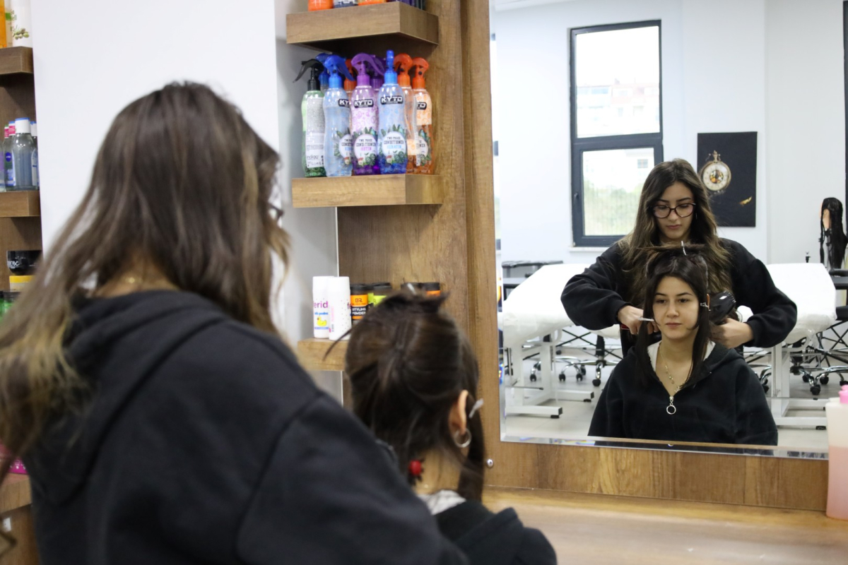 Büyükşehir’in “Beyaz Kalpleri” umut saçıyor