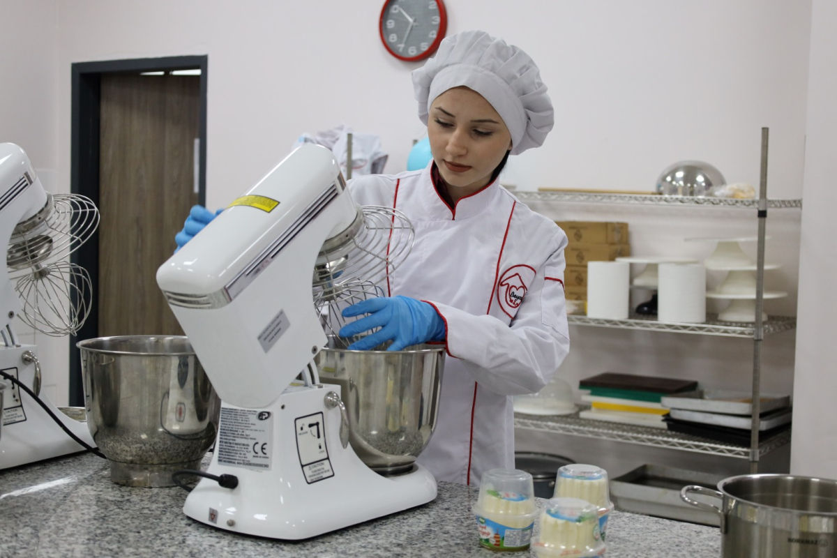 Büyükşehir’in “Beyaz Kalpleri” umut saçıyor