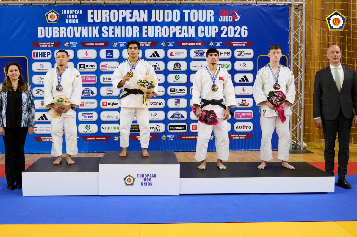 Kağıtspor’un olduğu her yerde başarı var