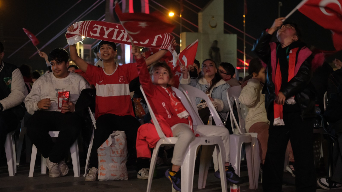 İzmitli Kerem attı, 