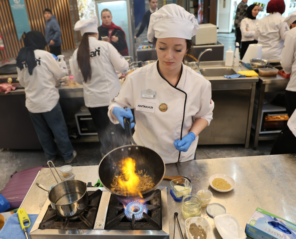Gastro Genç’te sıfır atık, kıyasıya rekabet