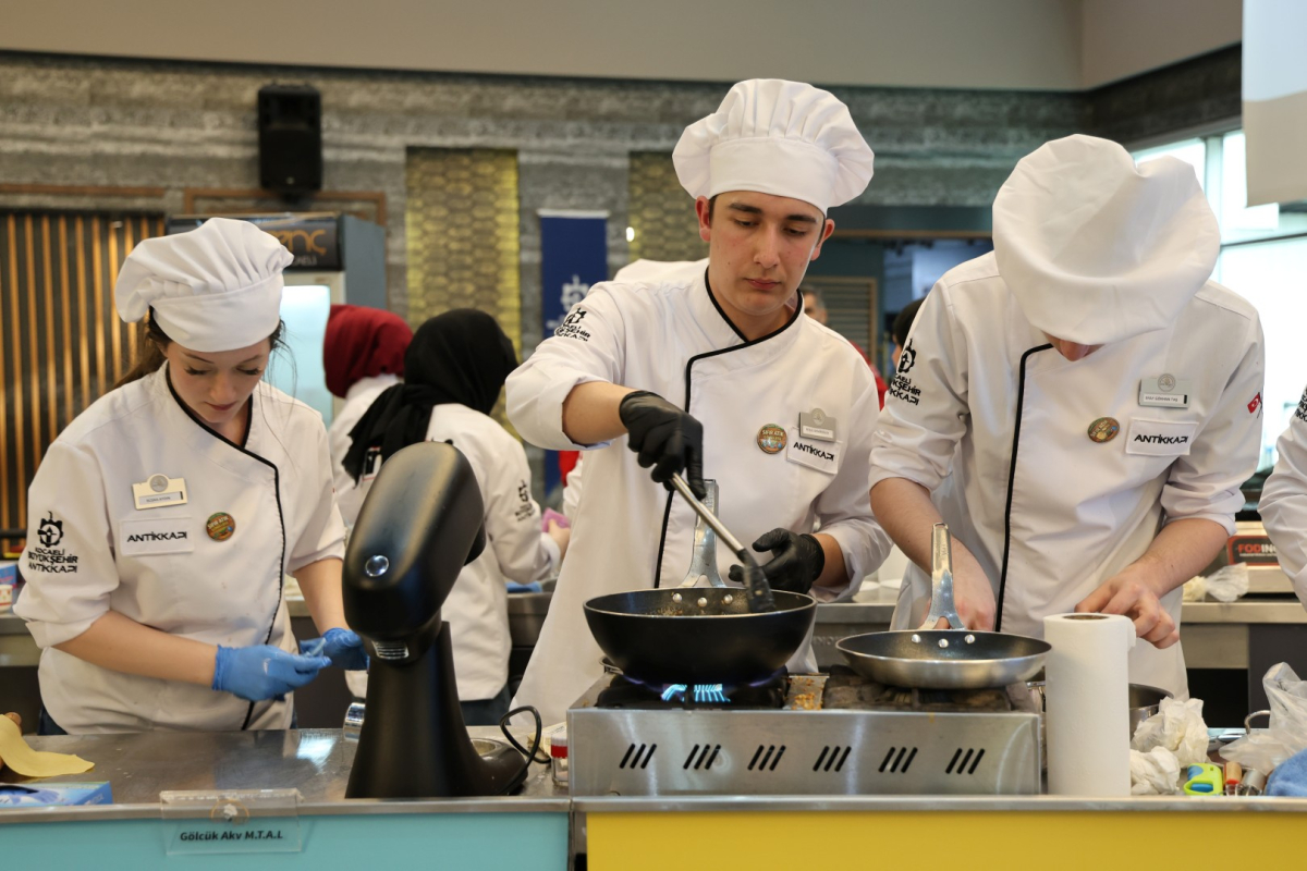 Gastro Genç’te sıfır atık, kıyasıya rekabet