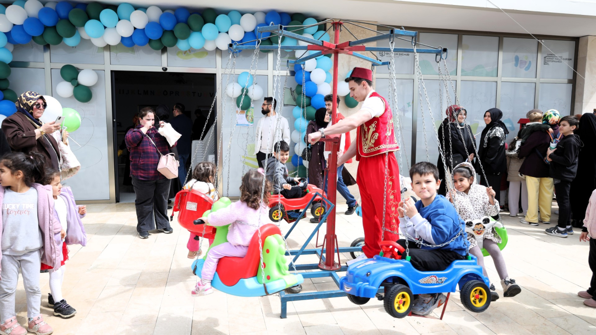 Çayırova’da tüm yollar okumaya çıktı