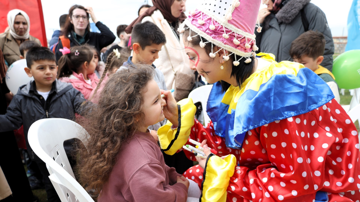 Çayırova’da tüm yollar okumaya çıktı