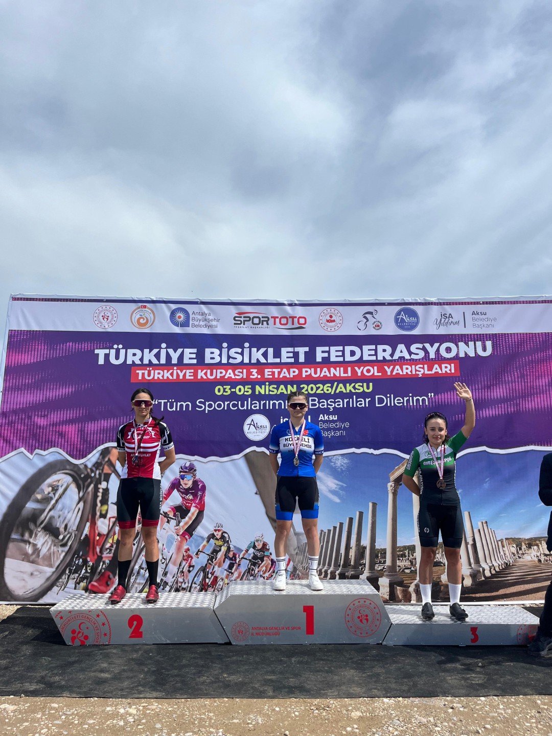 Kağıtspor başarıya ambargo koydu