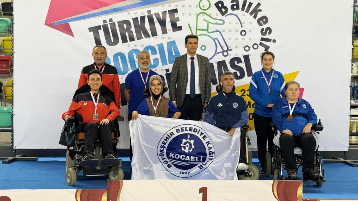 Kağıtspor başarıya ambargo koydu