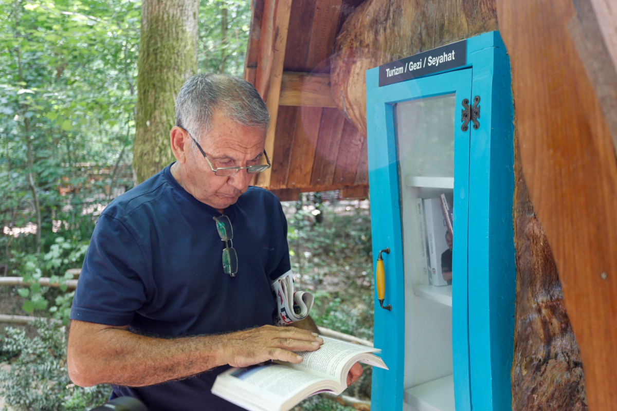 Orman Kütüphanesi’nde okuma keyfi bambaşka