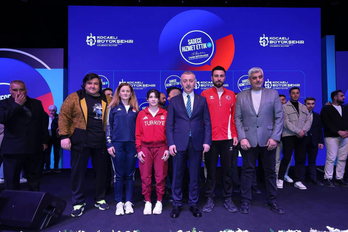 Büyükakın’ın toplantısı tüm Kocaeli’yi buluşturdu