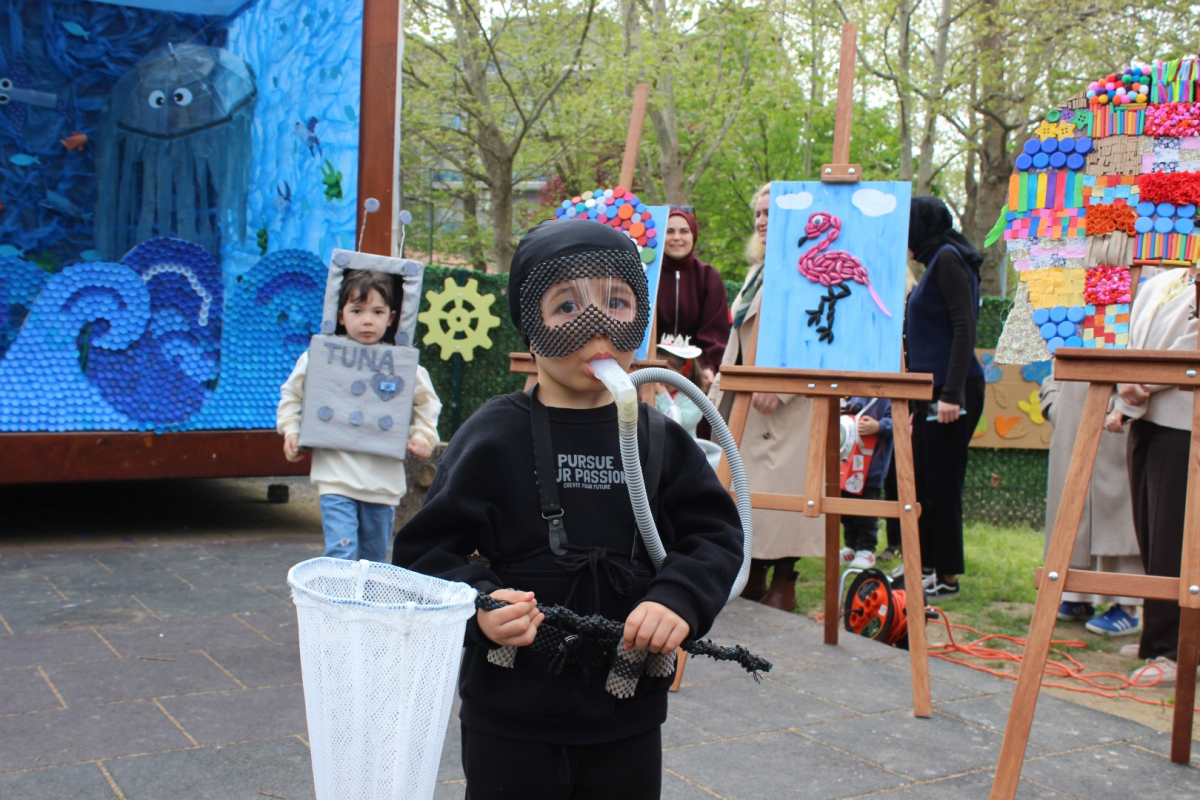 Lokomotif Çocuk Köyü’nde geri dönüşüm rüzgârı